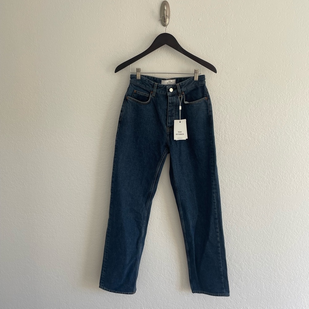 Won Hundred high waist “mom fit” blue jeans with button fly, size 27